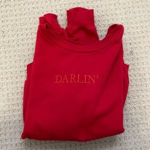 H&M cropped red crew neck. Size: Medium
